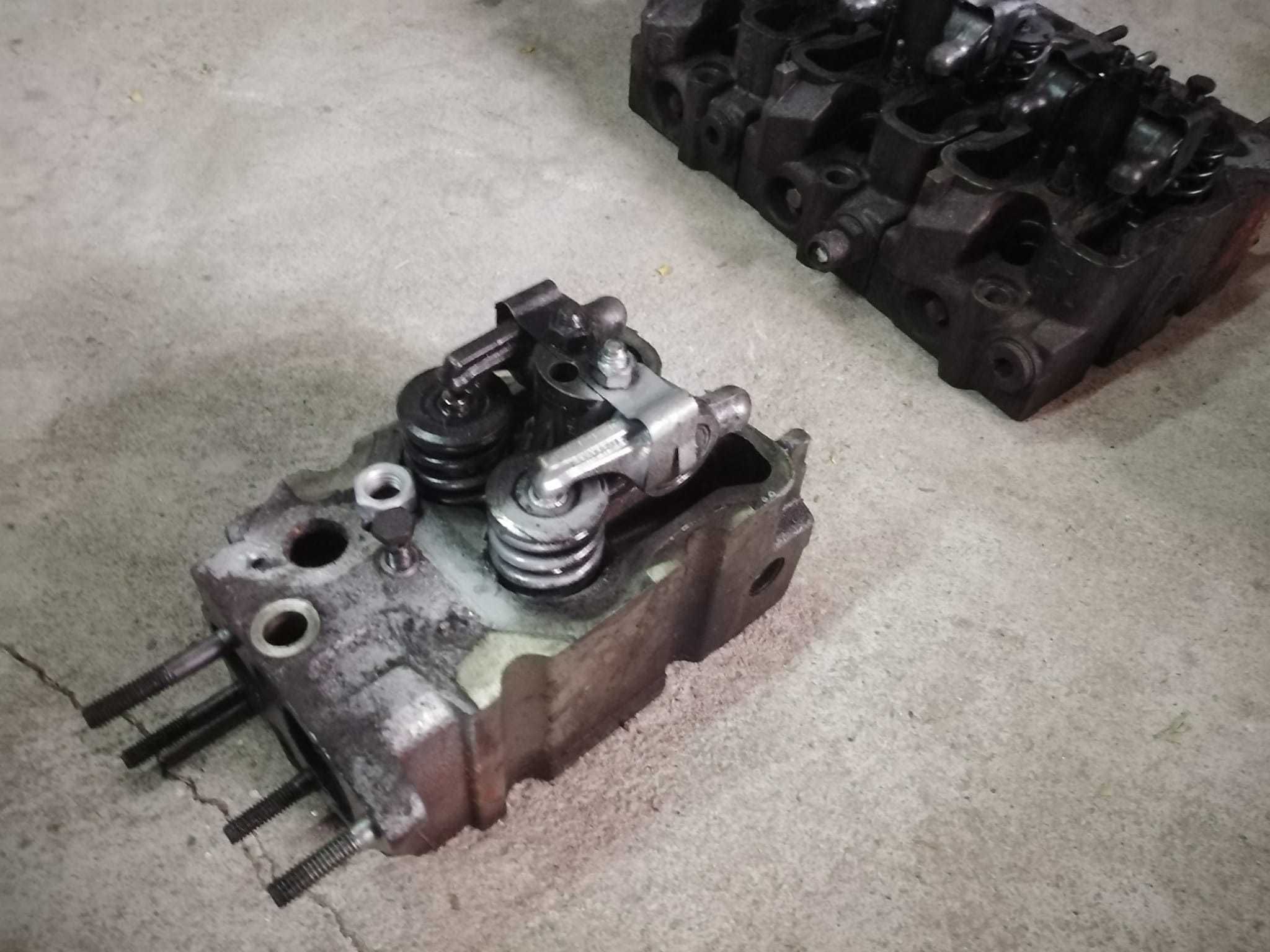 4 Cabeças do Motor Chrysler Voyager 2.5 de 1999 4X3 Válvulas