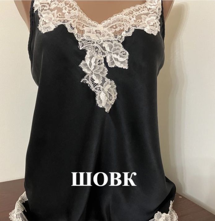 Топ,майка,білизна від intimissimi