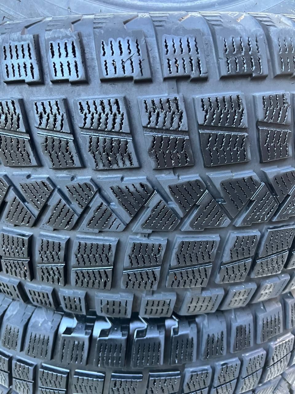 Шини Firemax 275 /45r 20