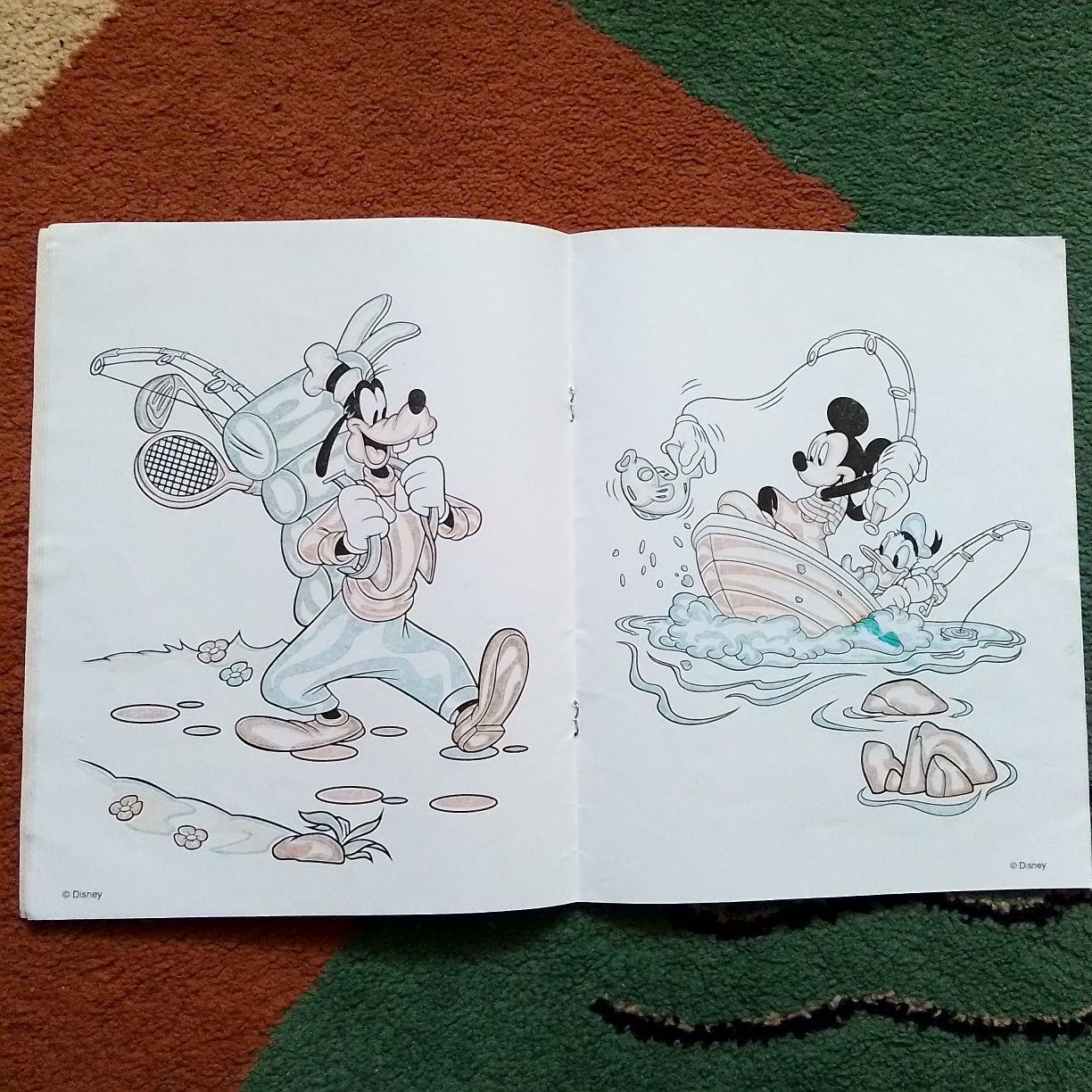 Kolorowanka wodna Disney Klub Przyjaciół Myszki Miki, Maluj wodą!