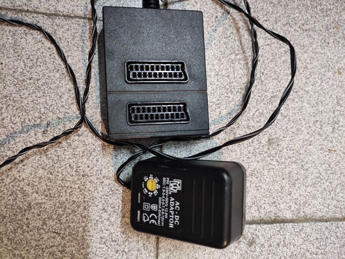 Cabos SCART e duplicador com transformador