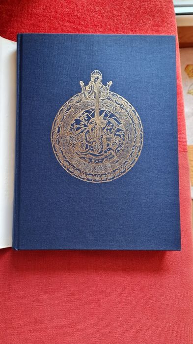 Tesouros Artisticos da Bíblia, História de Portugal e Vida Selvagem