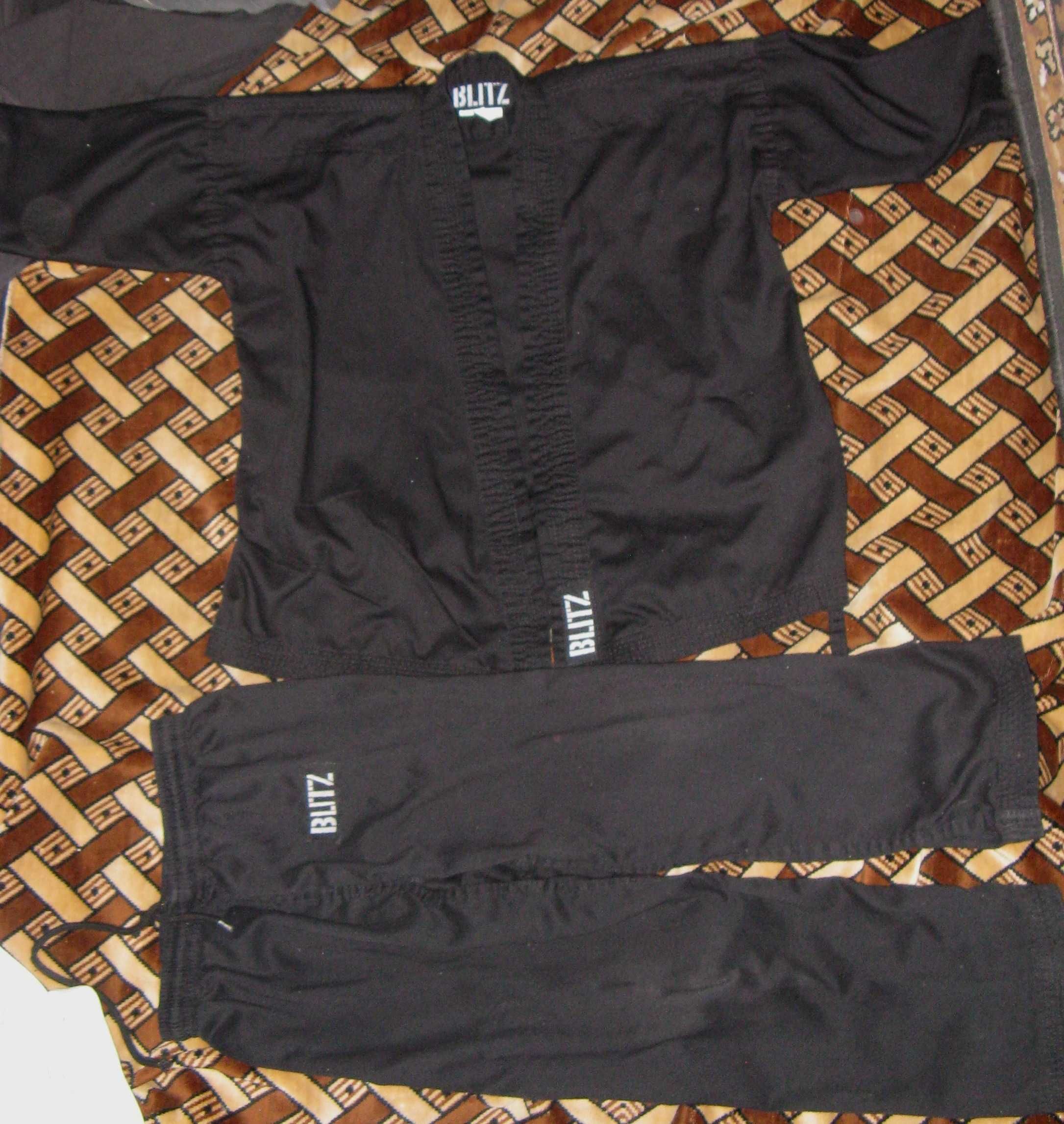 Детское кимоно и брюки черные на рост 120 см