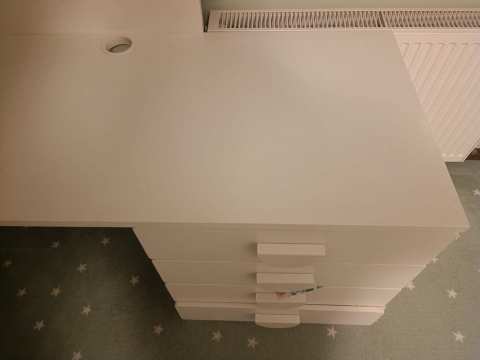Łóżko piętrowe z biurkiem oraz szafą IKEA
