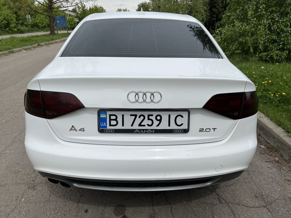 Продам Audi A4 2.0T S-line