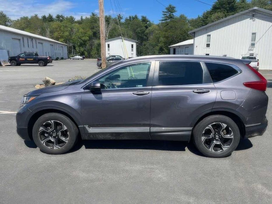 Honda CR-V Touring      2018