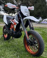 KTM 690 SMC-R Supermoto Zamiana