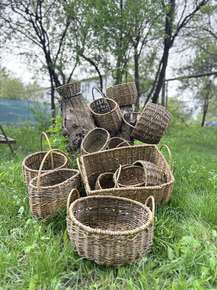 Плетені корзини з натуральної лози