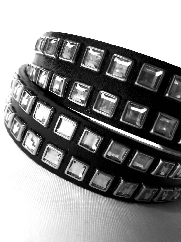 Alternative czarny pasek nity kryształki y2k, avant garde, goth, emo