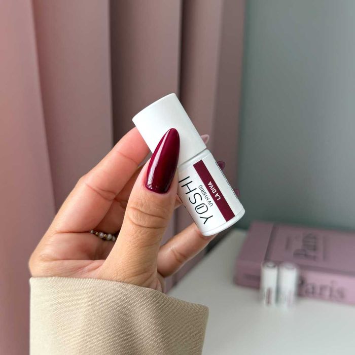 Yoshi Kolekcja La Premiere Lakier hybrydowy do paznokci 8szt na jesień