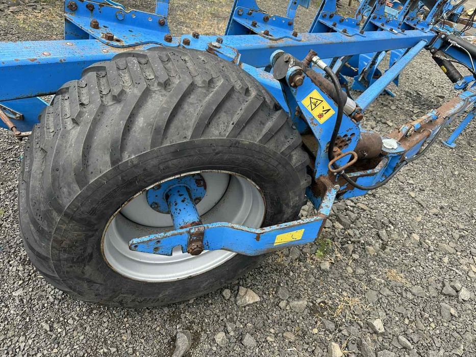 Плуг 6-корпусний Lemken EuroDiamant 8. Плуги Лемкен б/в