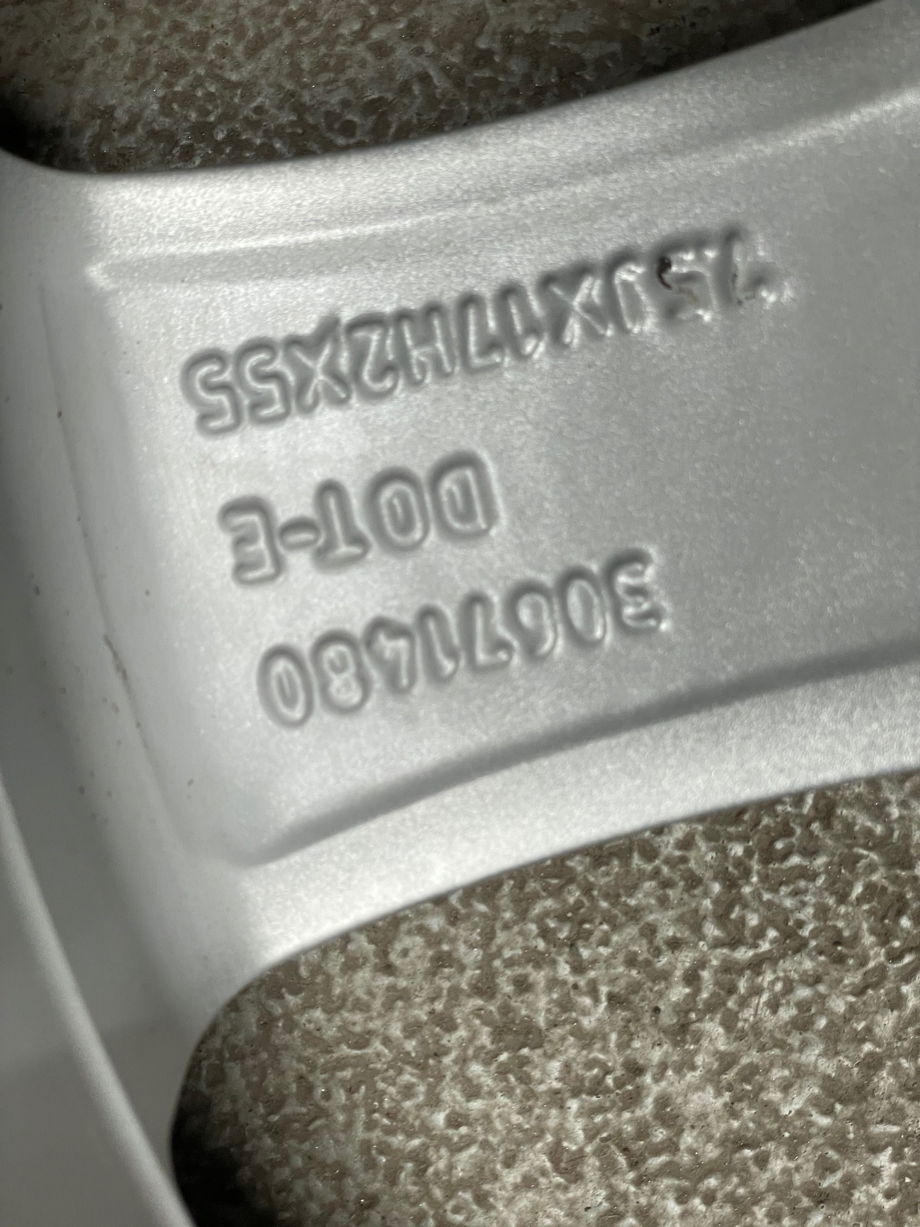 Felgi aluminiowe Volvo xc60 xc70  17”