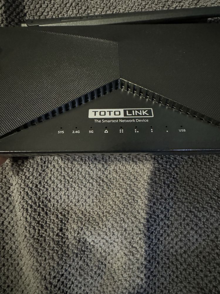 Роутер TOTOLINK A3002RU AC1200 Wireless Dual Band Gigabit Router.