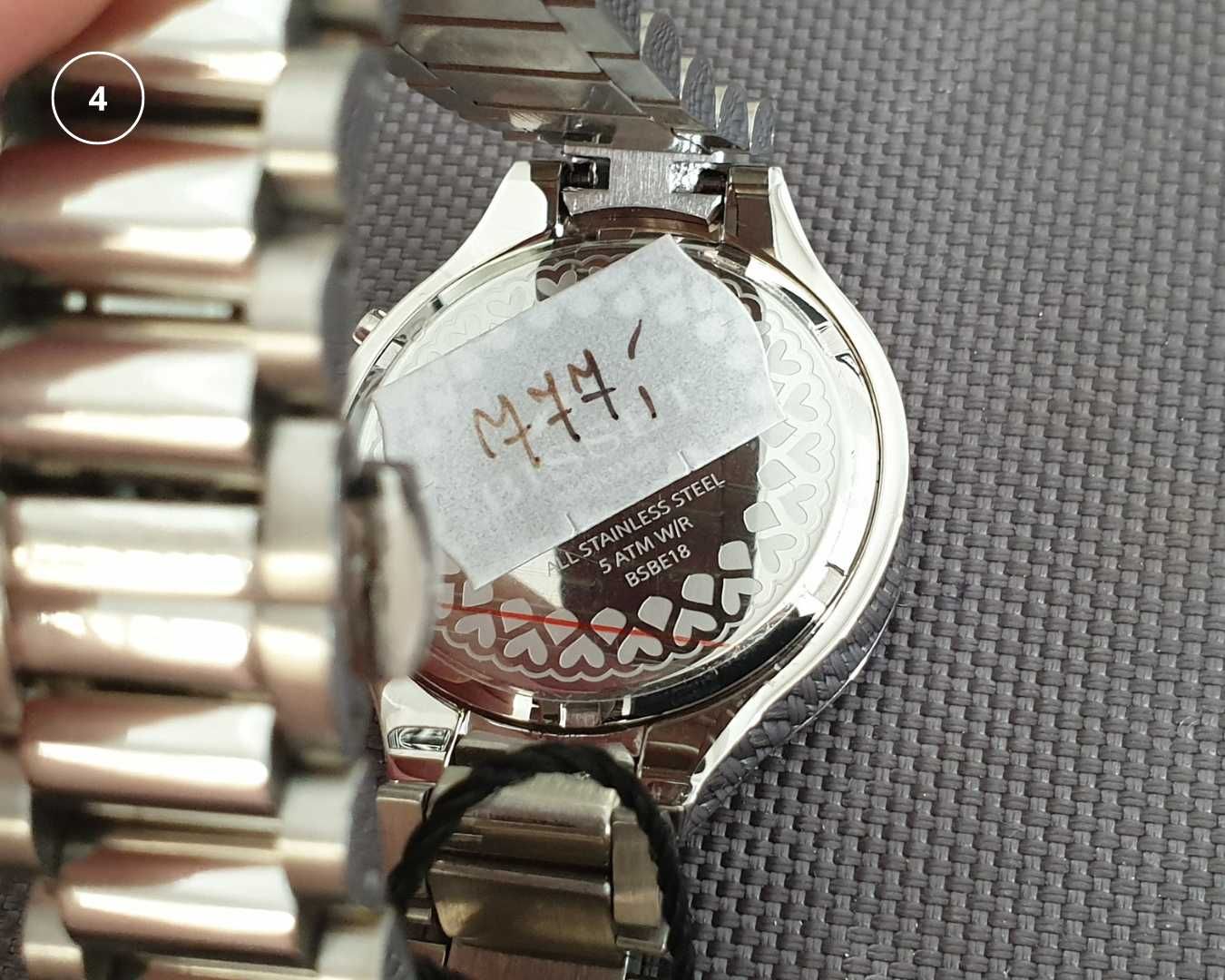 Zegarek damski szwajcarski Bisset srebrny na bransolecie z cyrkoniami