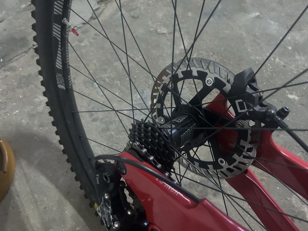 Yt tues 2019 downhill