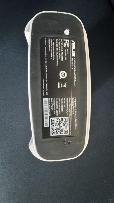 Asus ZenWiFi ET9  wifi 7    2.4 ГГц, 5 ГГц, 6 ГГц