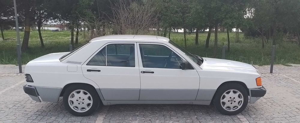Mercedes Benz 190 D 2.0