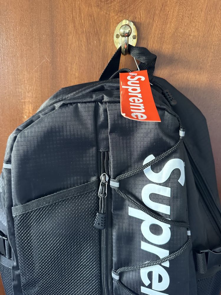 Mochila Supreme Nova