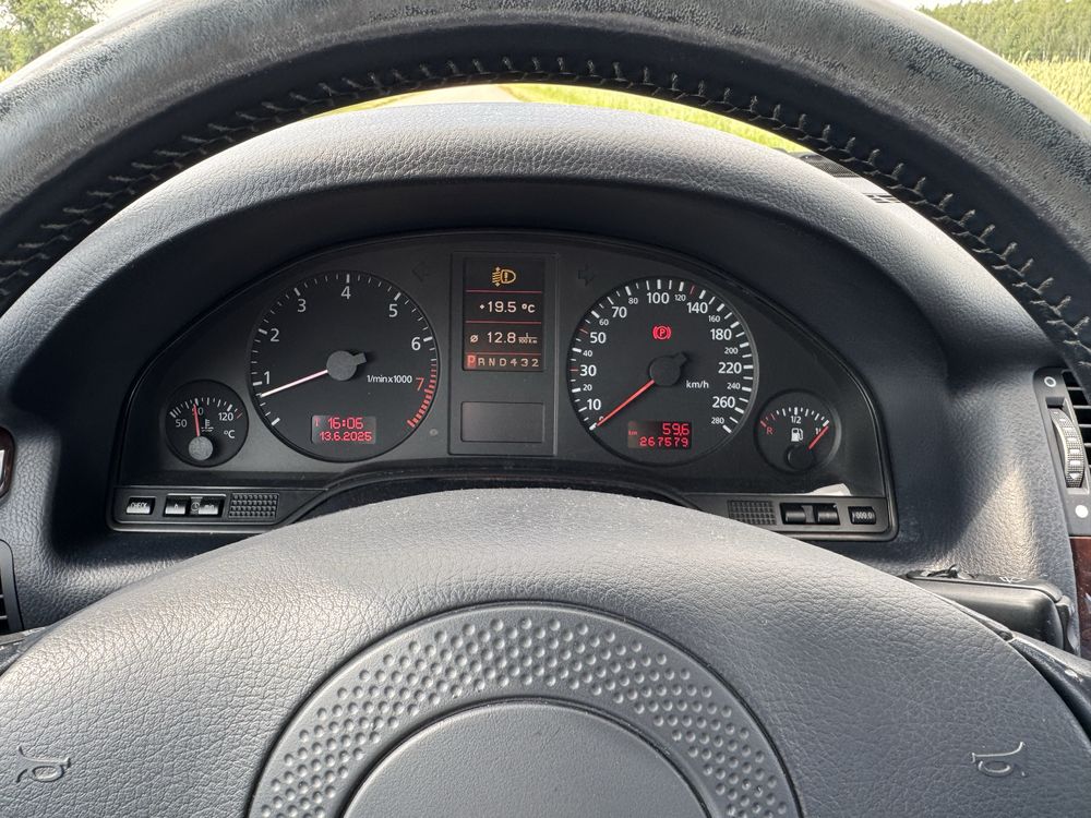 Audi a8 D2 4.2