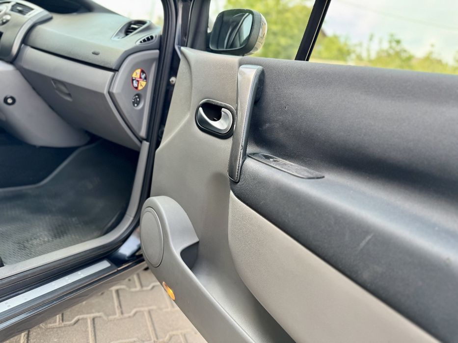 Продам renault scenic 2.0 avtomat