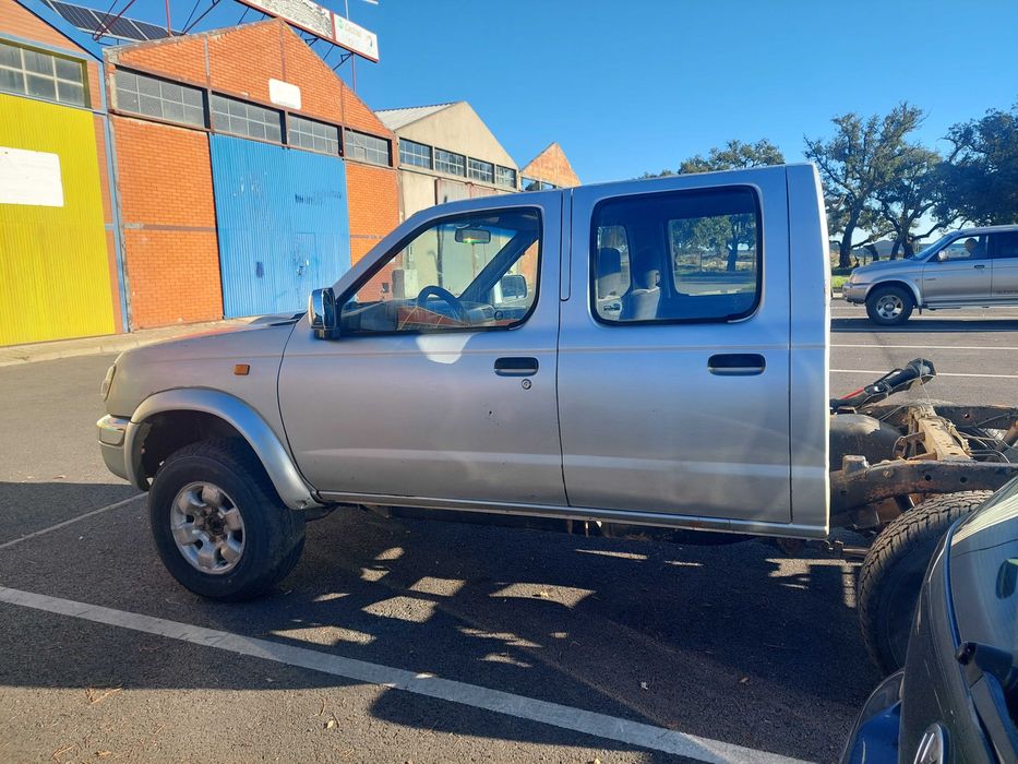 Nissan Navara D22 4x4 Cabine Dupla