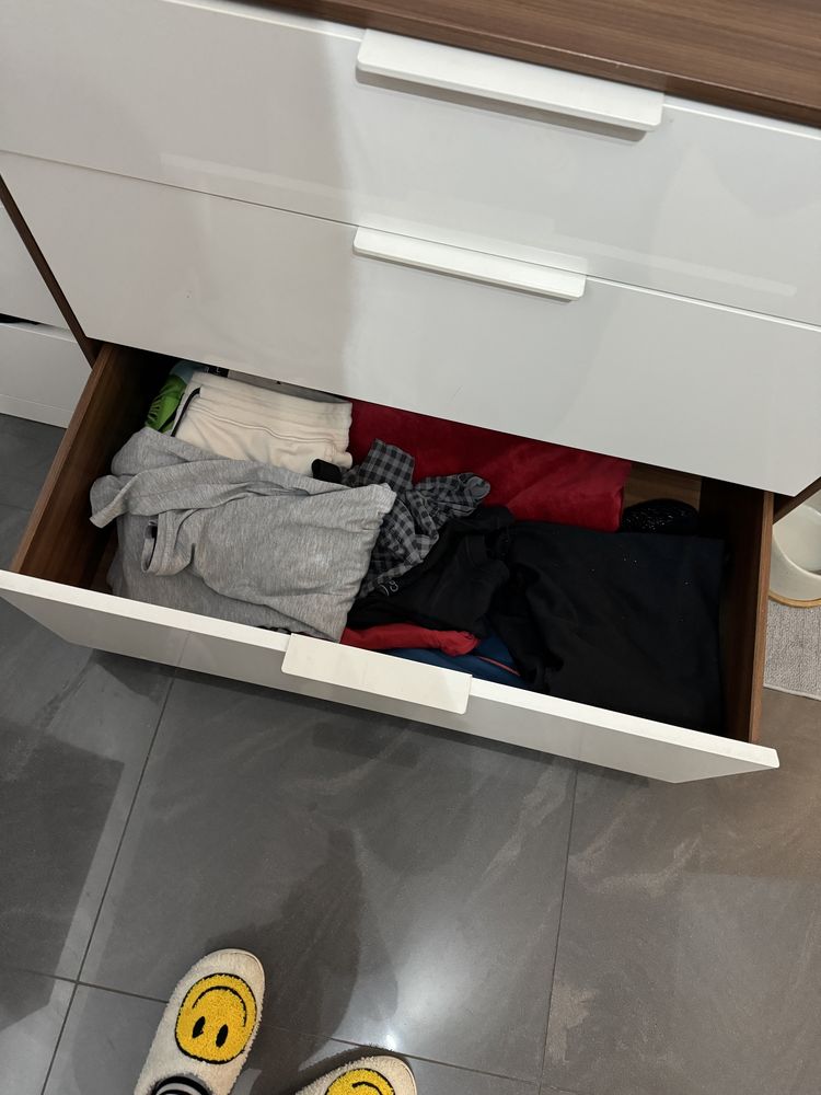 Ikea duża komoda szafka z samodomykającymi sie półkami biały połysk