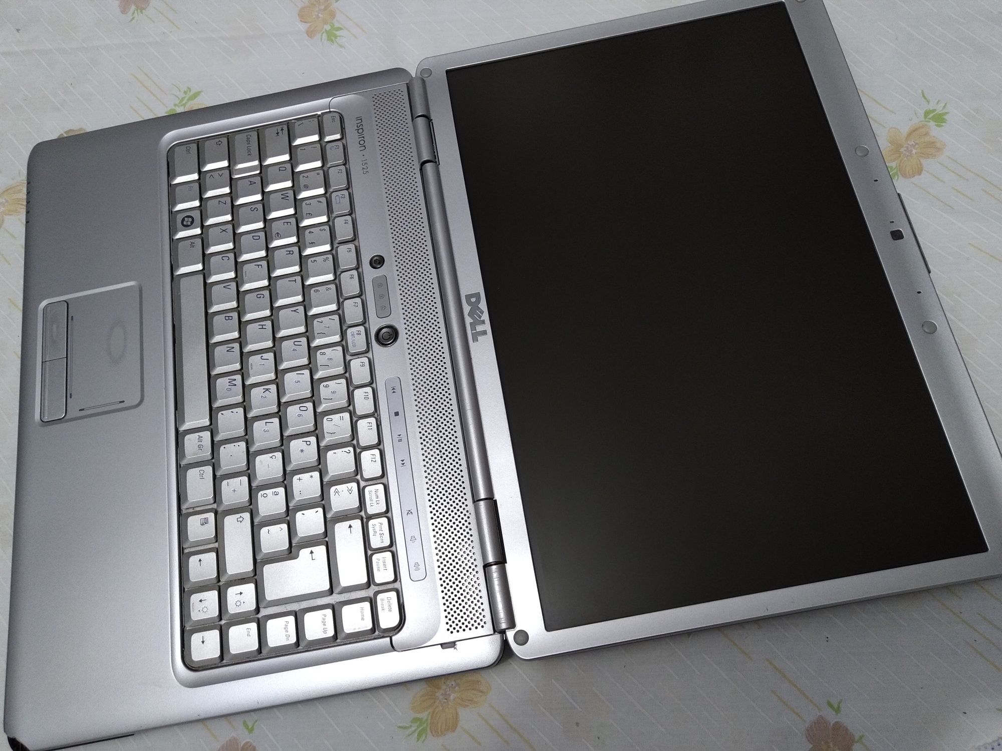 Dell Inspiron 1525