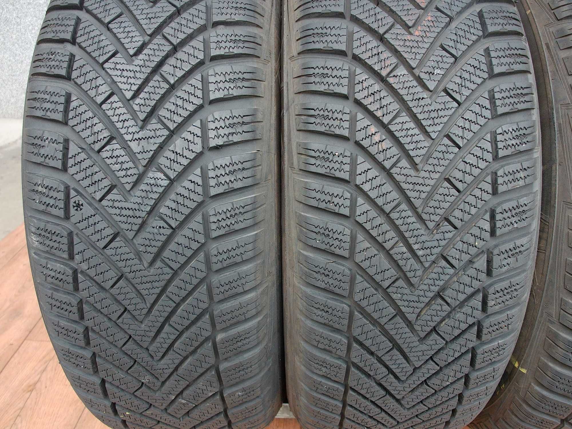 Vredestein Wintrac 205/55/16 91H z 2022r ładne