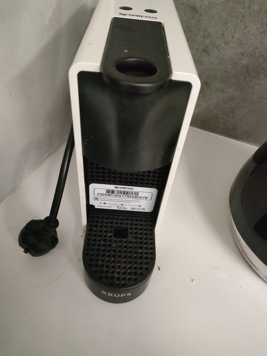 Ekspres Krups Nespresso Essenza Mini XN1101