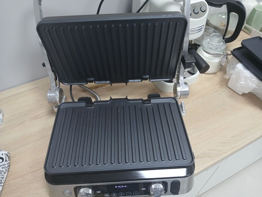 Гриль BRAUN MultiGrill 9 Pro