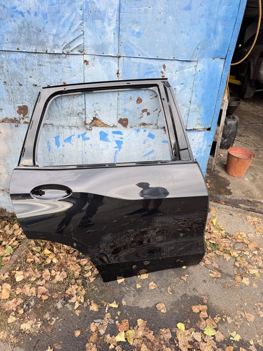 Двері задні праві БМВ G05