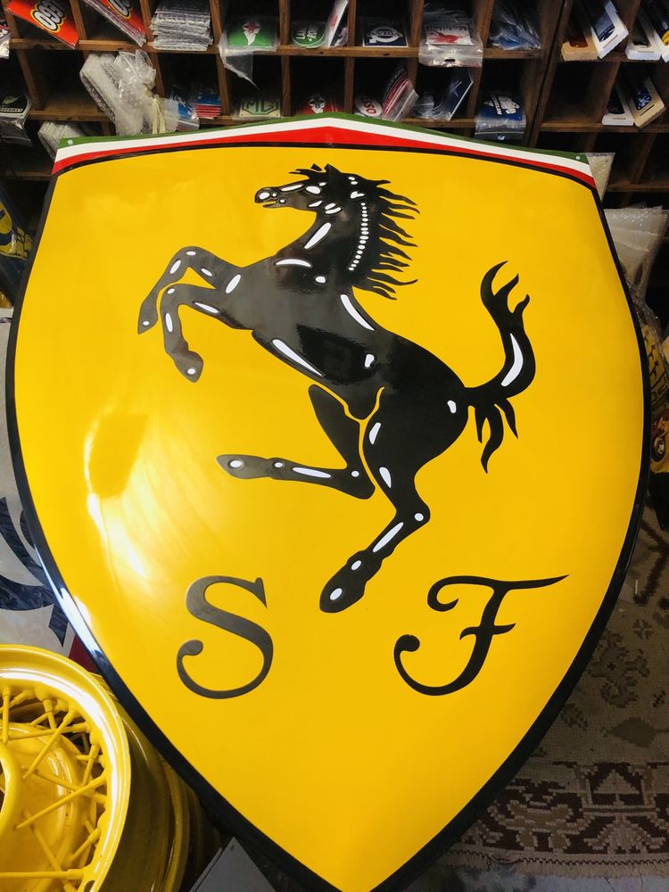 Placa esmaltada scuderia Ferrari 1,40x1,00 mtrs