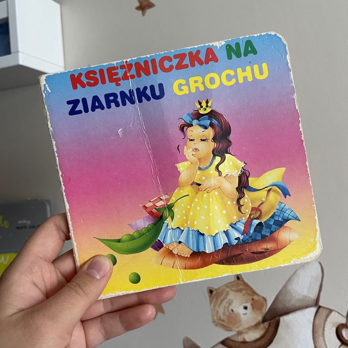 Księżniczka na ziarnku grochu biblioteczka niedźwiadka sara książeczka