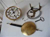 Komplet do zegara Kienzle: werk, tarcza, wahadło, gong, klucz, sprawny