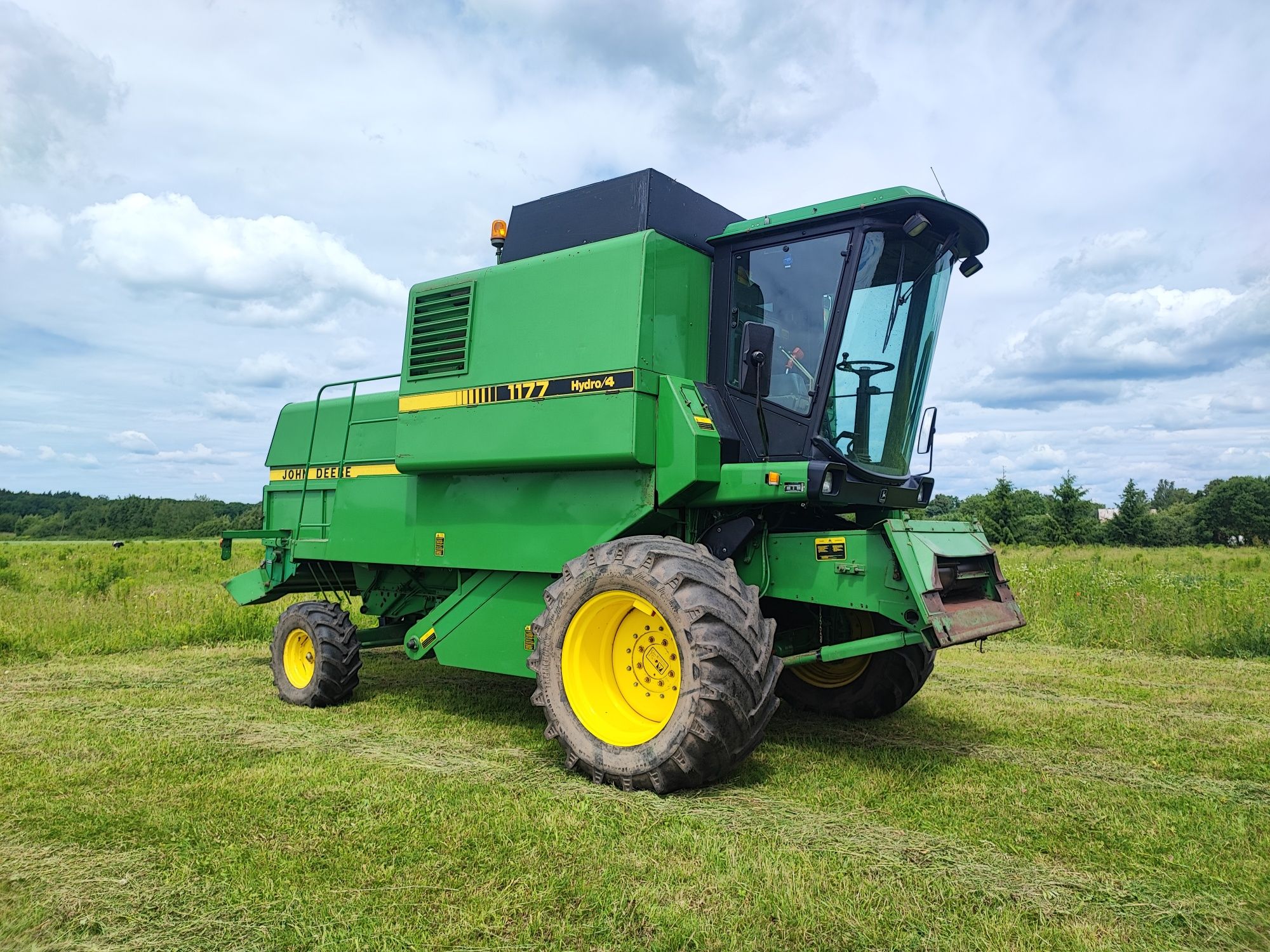 John deere 1177 Hydro 4.
