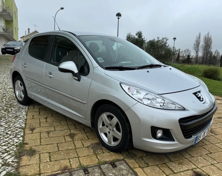 Peugeot 207 1.4 16V trendy
