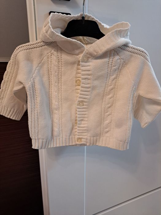 Sweterek sweter dla dziewczynki rozm 3-6 miesięcy
