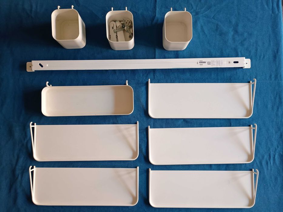 Używana tablica Ikea SKADIS z akcesoriami