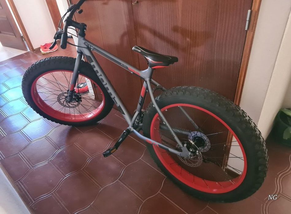 Fat Bike como nova vendo/troco