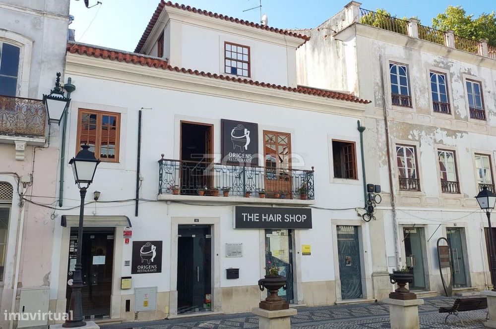 Baixa de Preço -Prédio -Comércio- Centro de Alcobaça