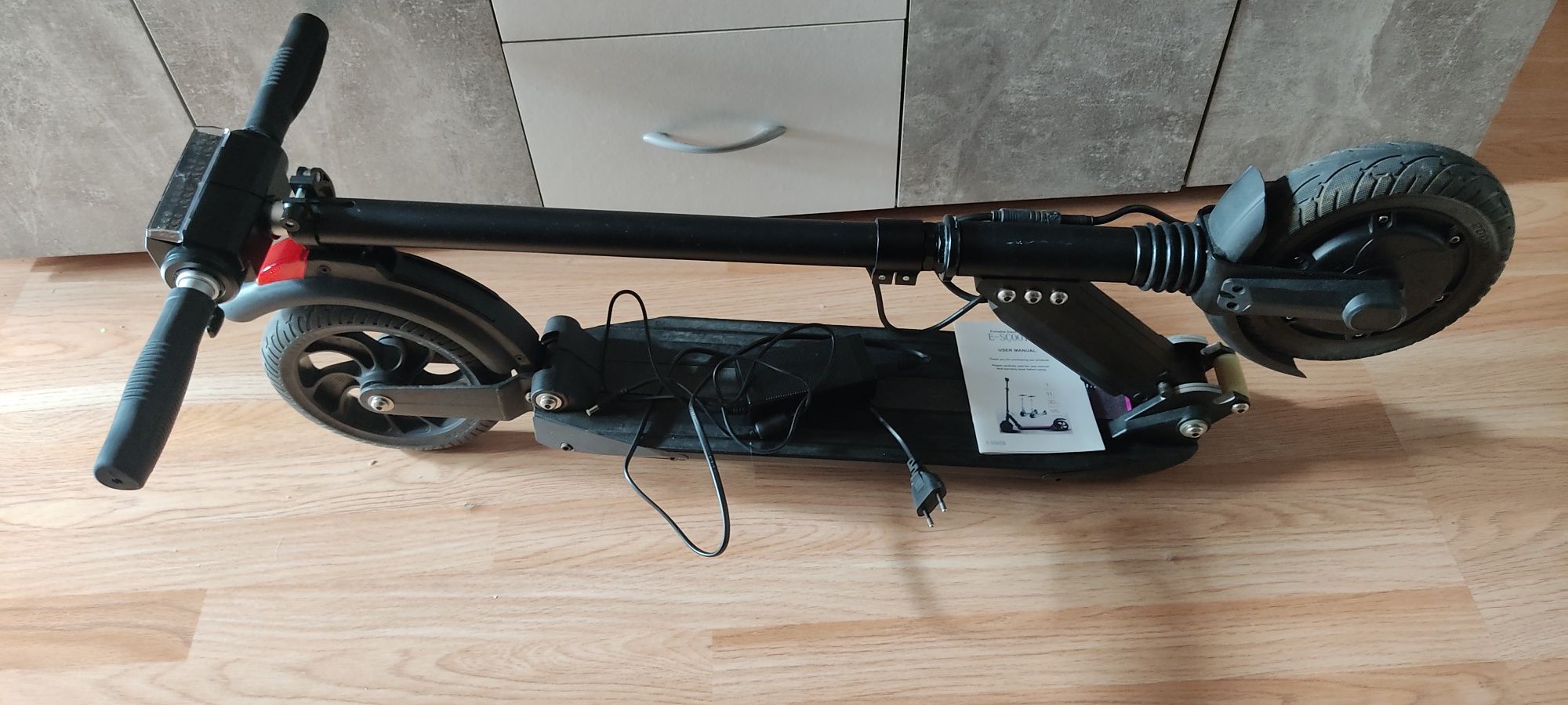 Trotinete 25km/h 11kg