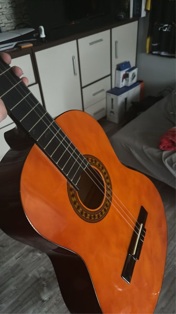 Gitara akustyczna