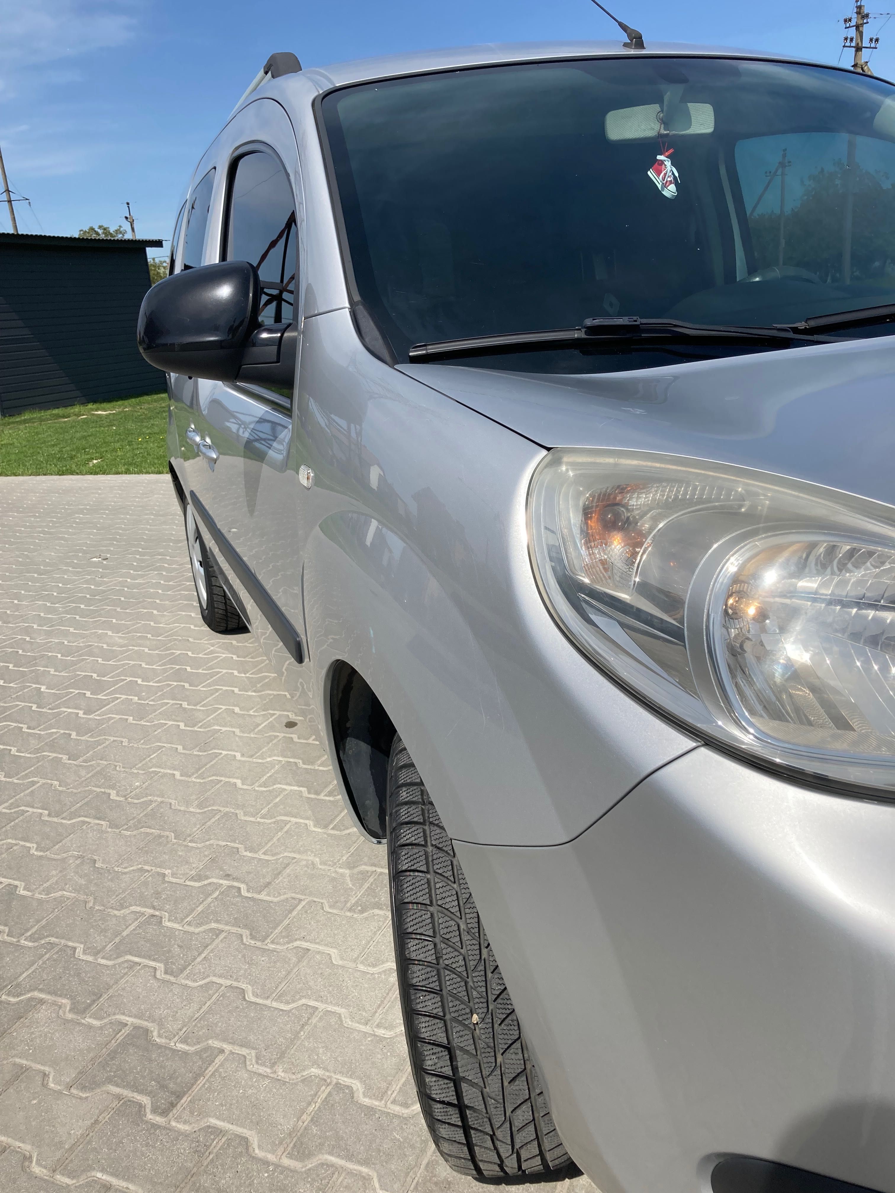 Renault kangoo 1.5 дизель економна