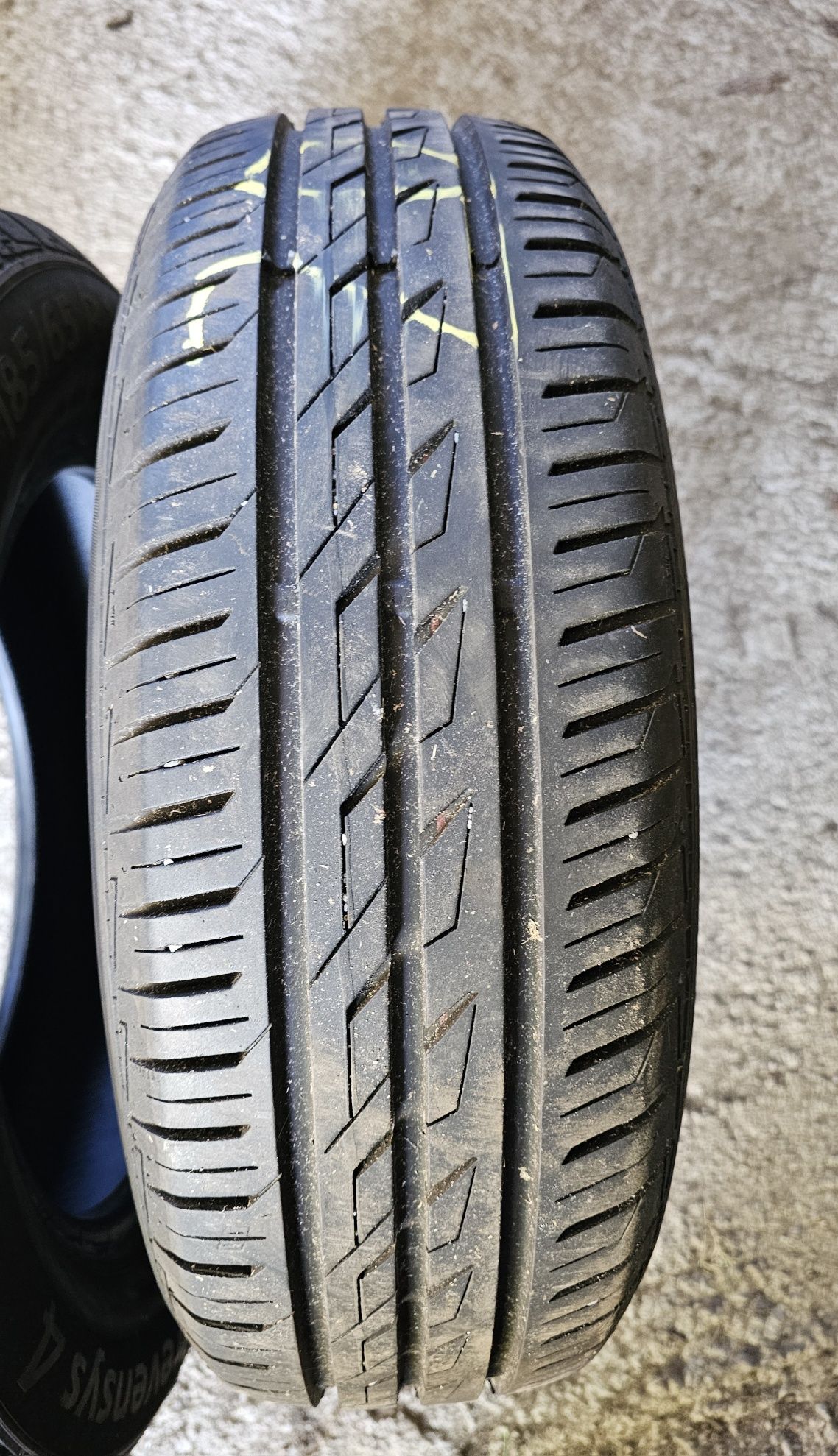 Opony letnie 185/65R15 88T