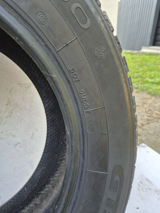 Шини 225/60/16, Champiro  (85)