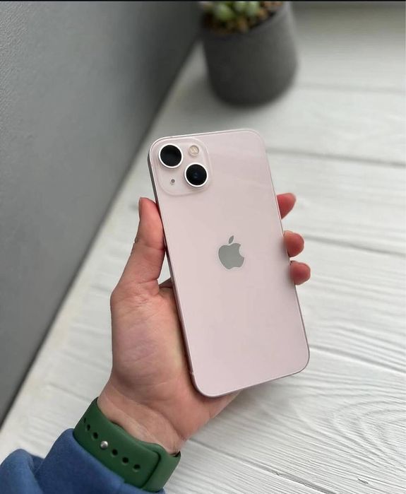 Новий iPhone 13 Pink