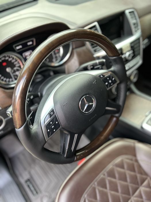 Mercedes ML350 W166