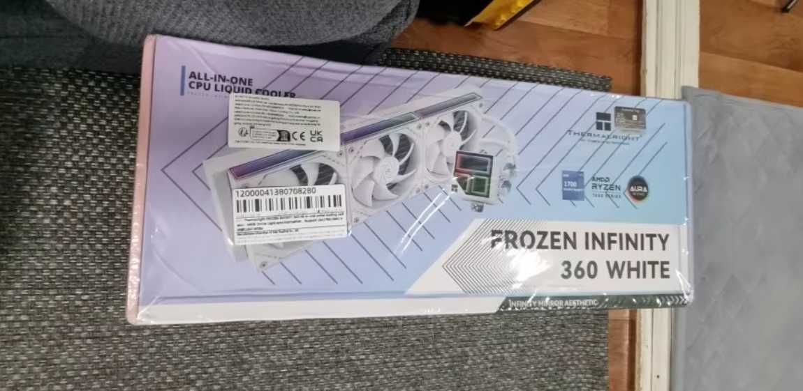 Система водяного охлаждения Thermalright FROZEN INFINITY 360