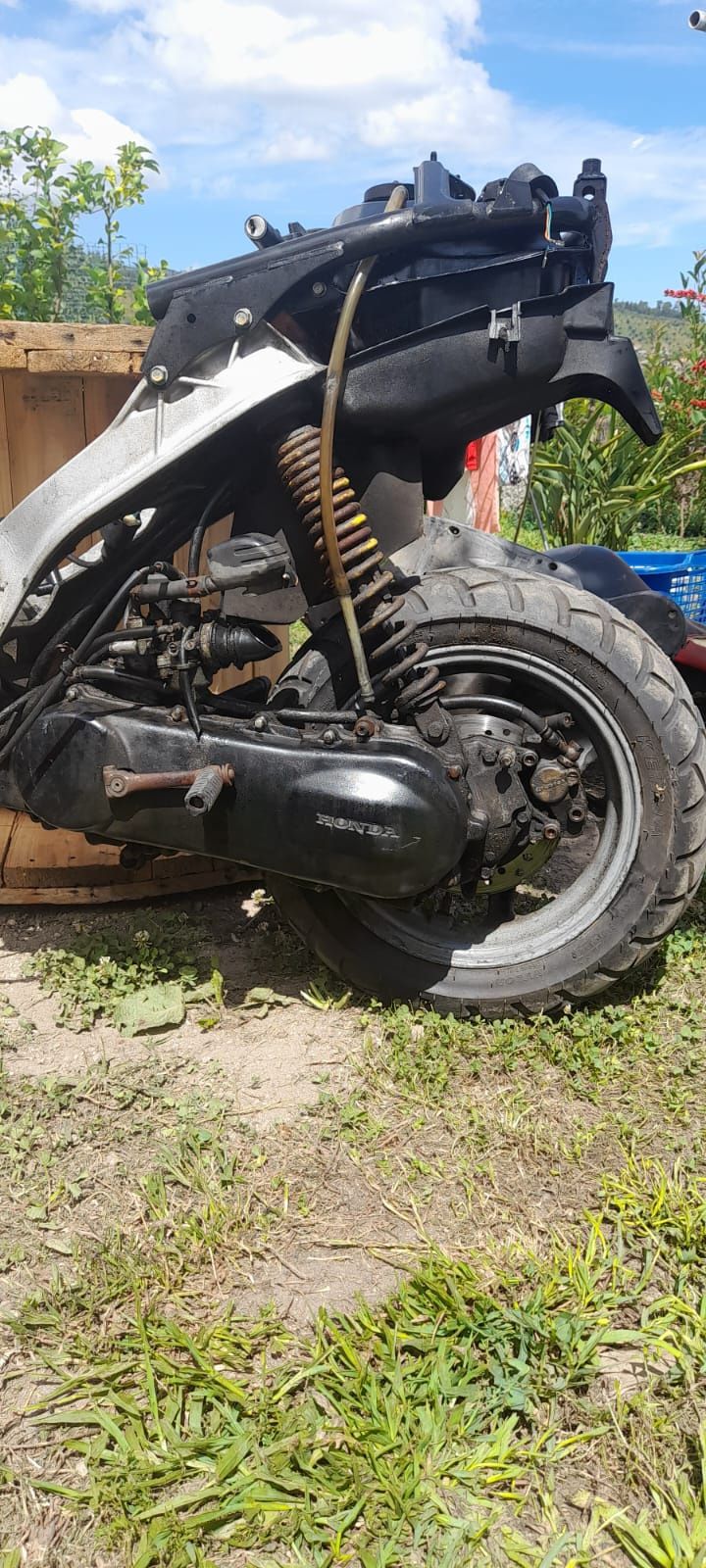 Honda X 8 R  para peças
