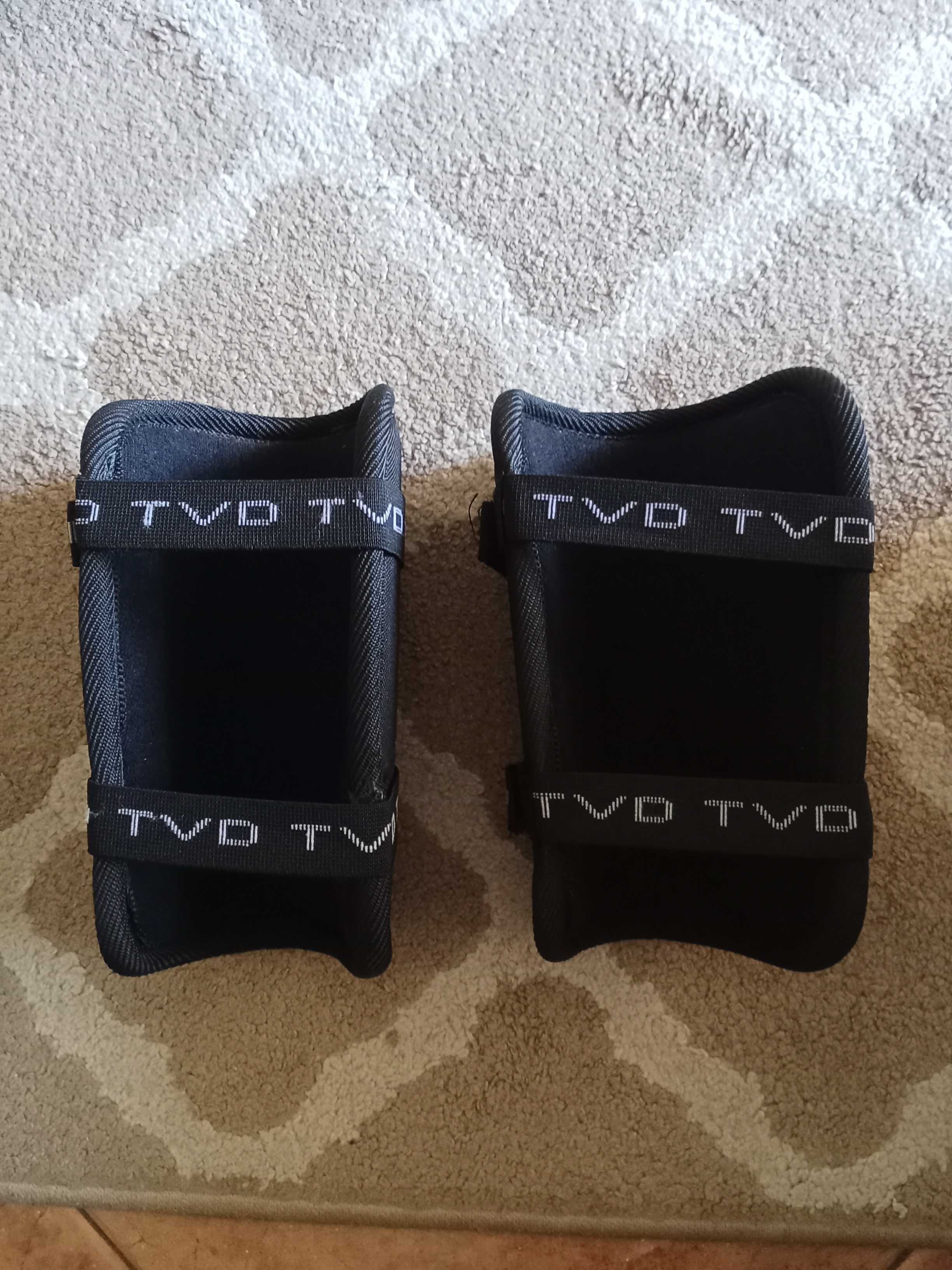 Caneleiras de hóquei em patins TVD TAM. Infantil